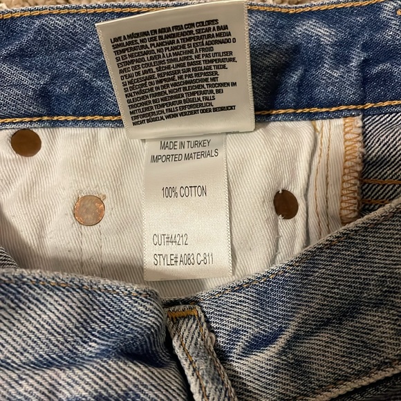 Agolde Dee Ultra High-Rise Denim Shorts - Picture 7 of 7